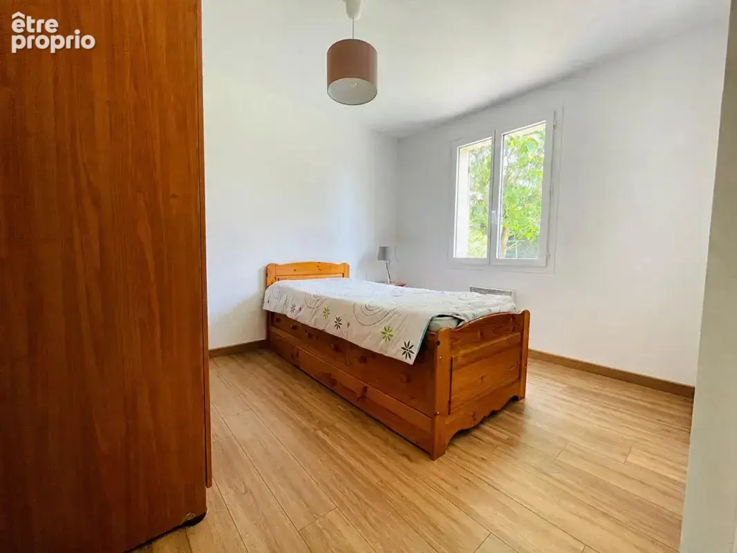 Neuilly-en-thelle - maison familiale 4 chambres + bureau - sous-sol total - terrain 601 m² - photo 5