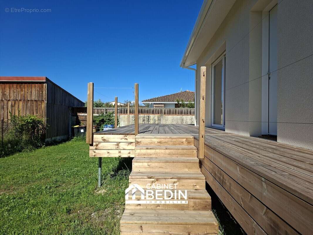 Maison 88 m² à Gujan-Mestras  - photo 2