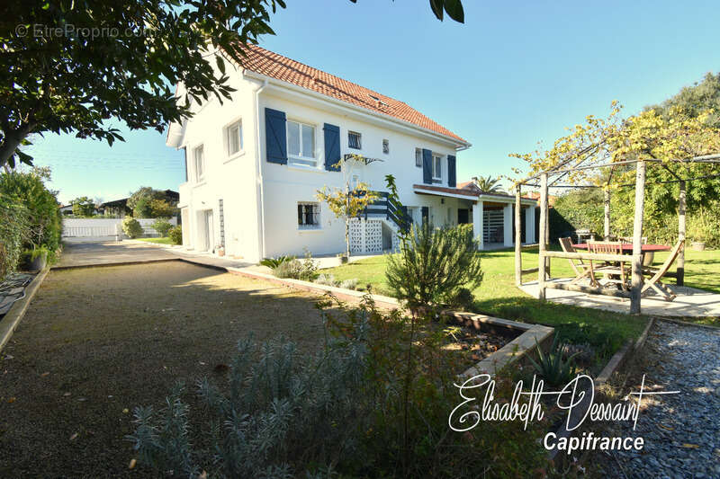 Maison à ONDRES