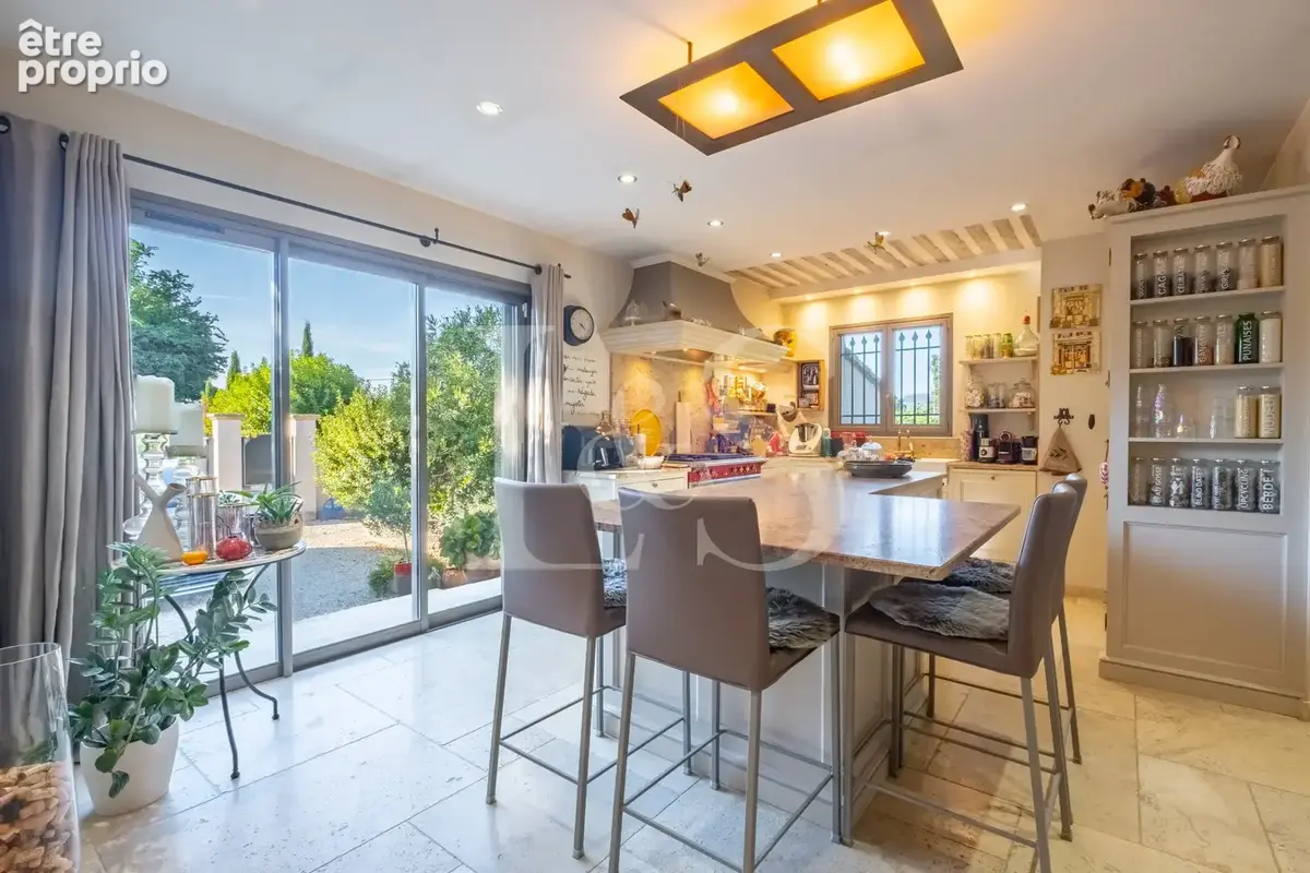 Propriété de charme aux multiples possibilités d'accueil. - photo 8