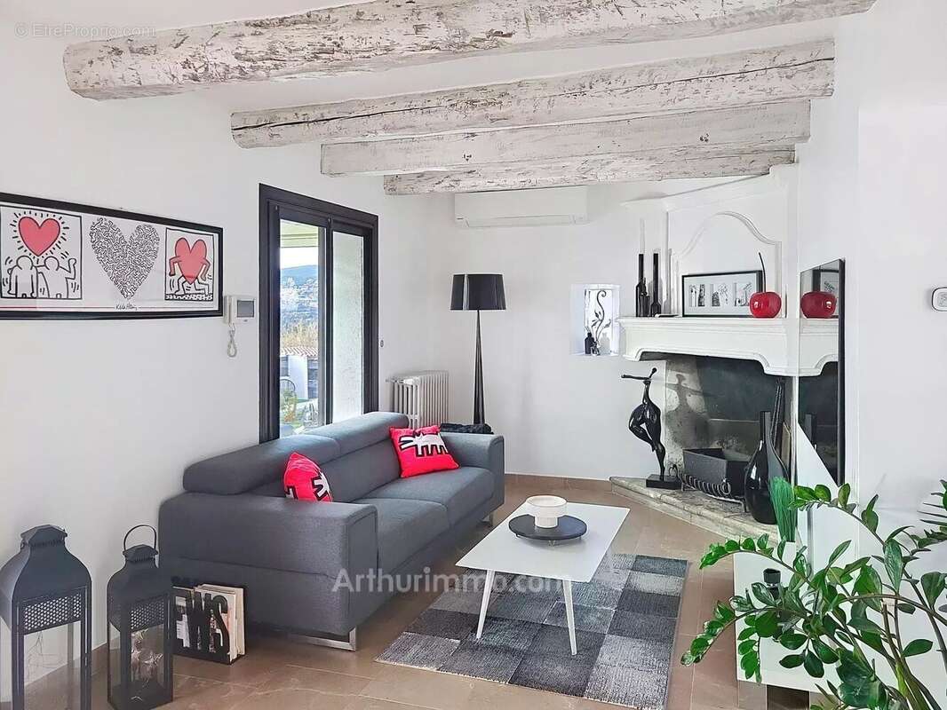 Maison à MOUANS-SARTOUX