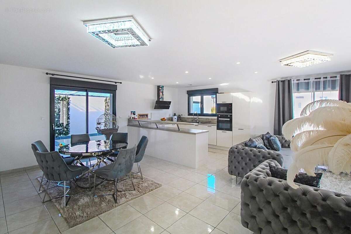 Photo 5 - Maison à CIRY-LE-NOBLE