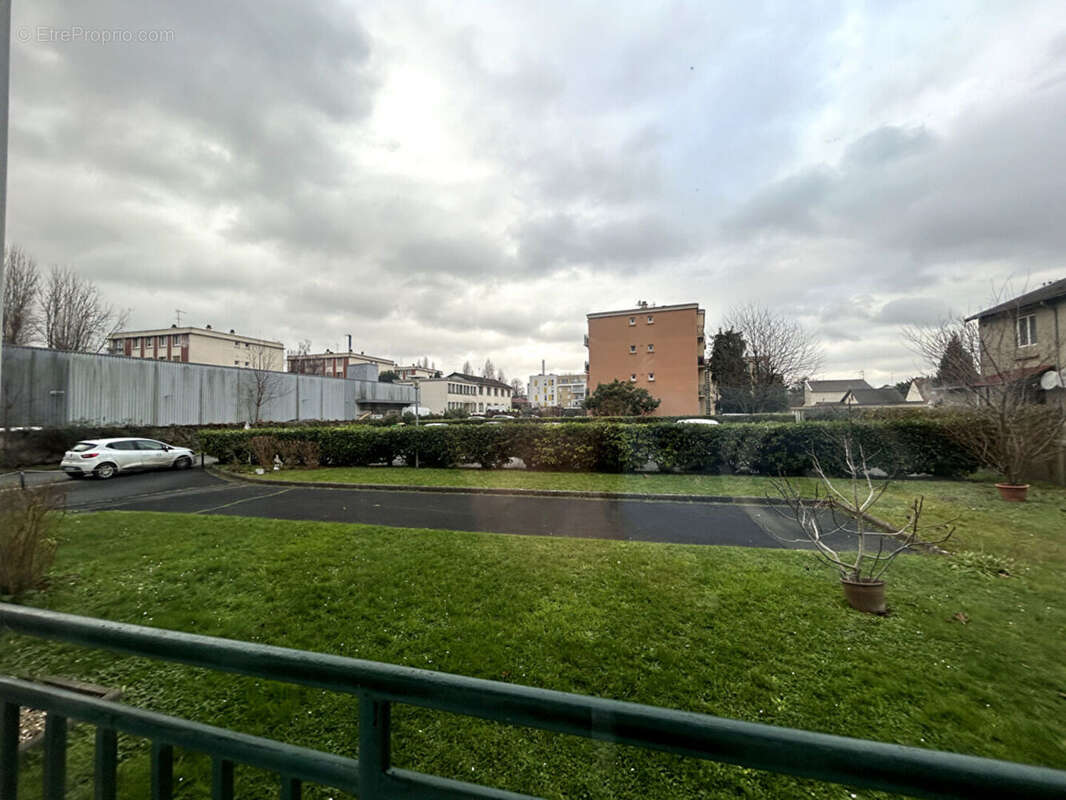 Appartement à BONDY