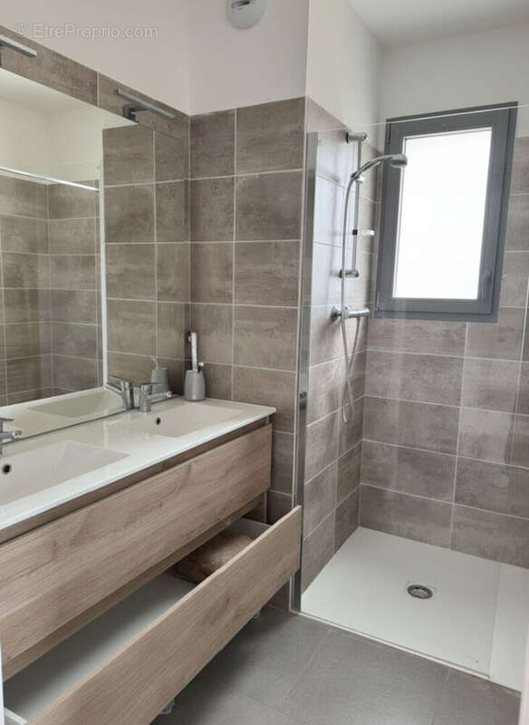 Appartement à SARRIANS
