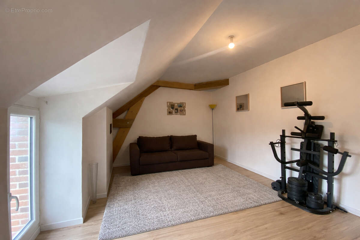 Maison à TREILLES-EN-GATINAIS
