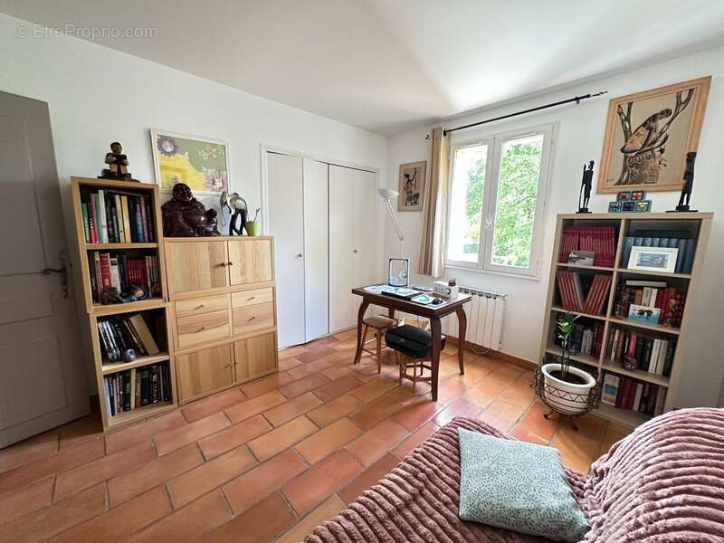 Appartement à GREOUX-LES-BAINS