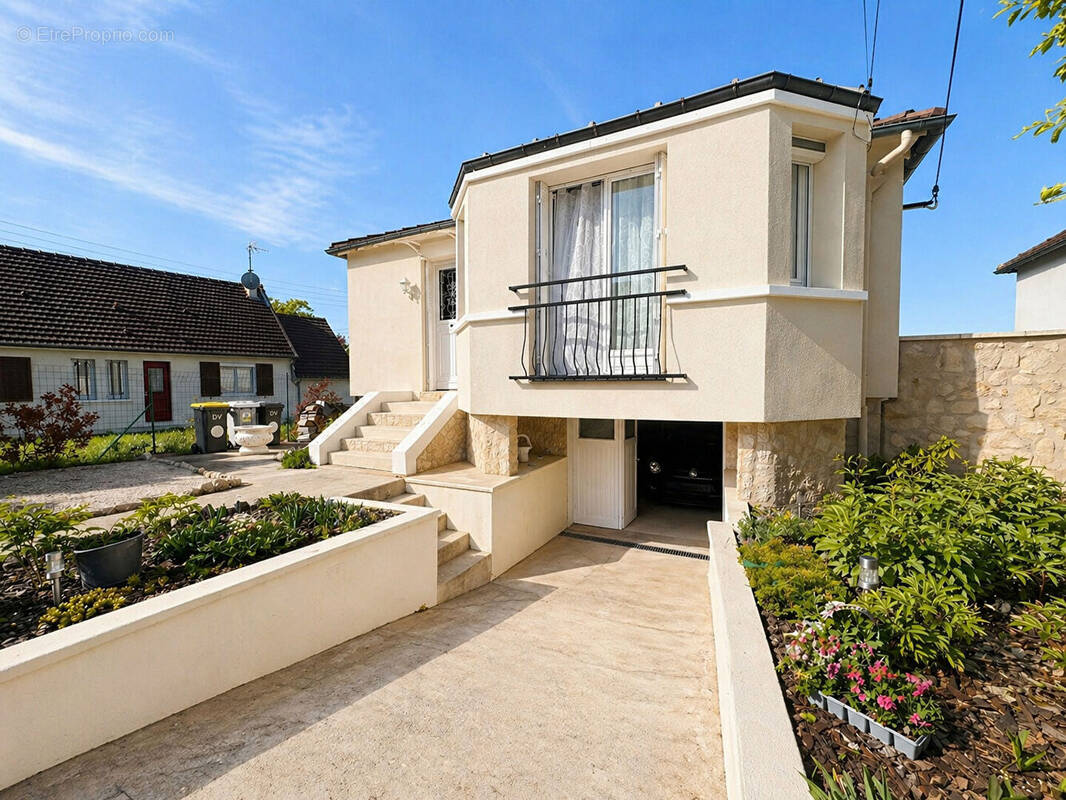 Maison à ORRY-LA-VILLE