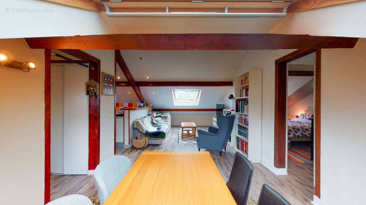 Appartement à NANTERRE