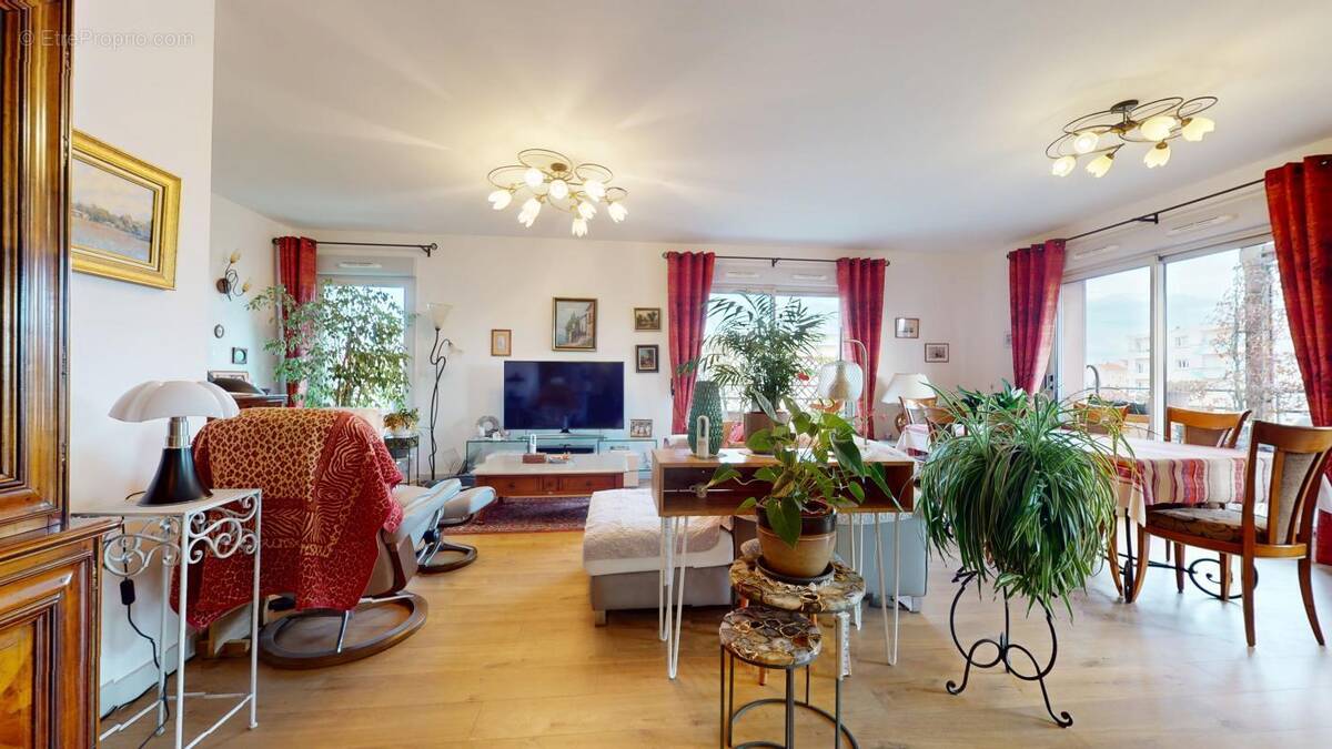 Appartement à ROANNE