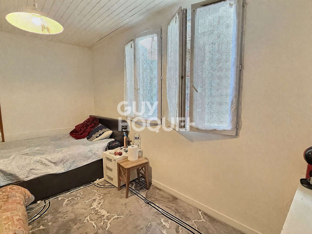 Appartement à AUBERVILLIERS