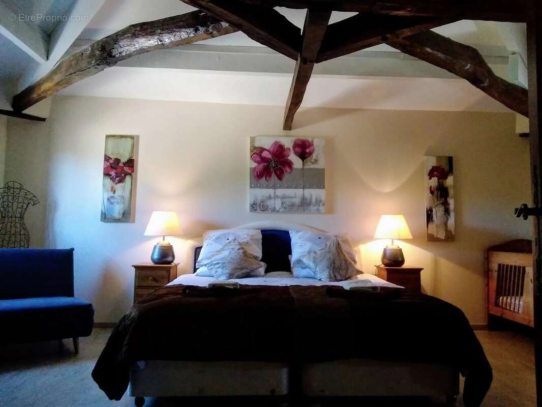 Maison à MONTPON-MENESTEROL