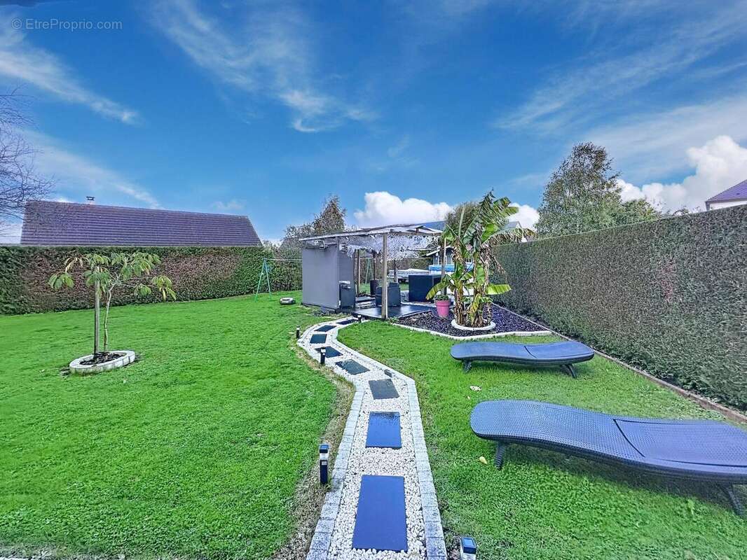 Photo 2 - Maison à SACQUENVILLE