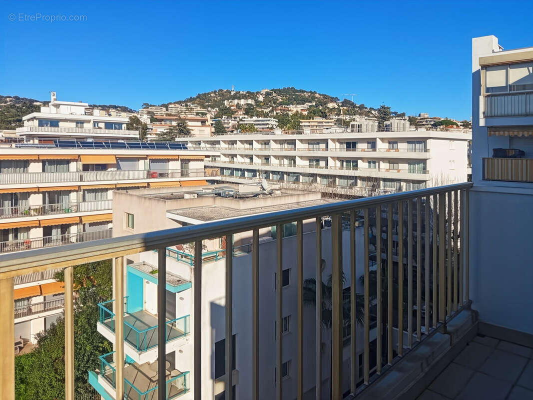 Appartement à CANNES
