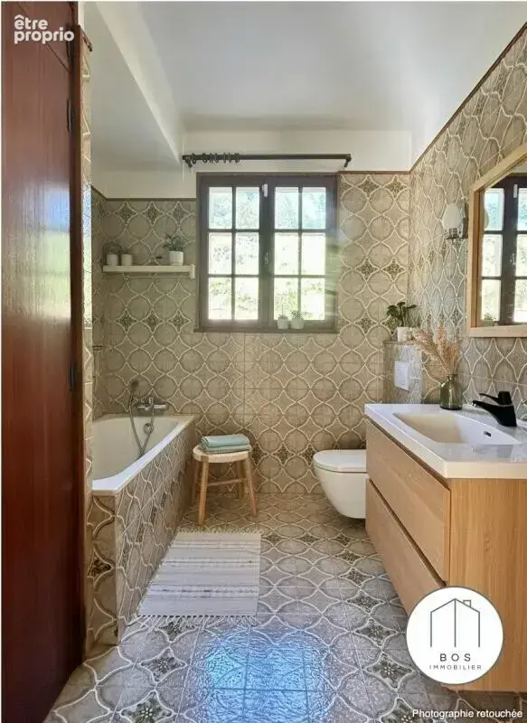 Villa avec piscine et garage - photo 27