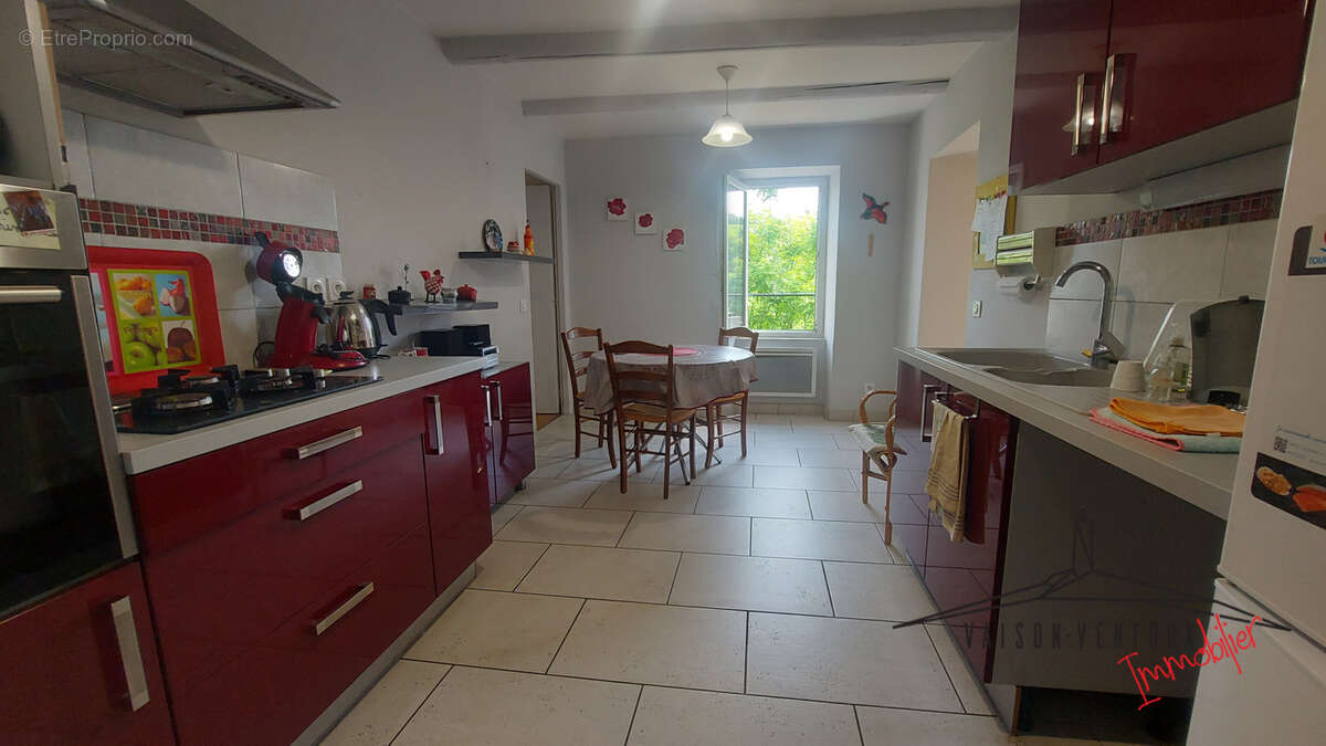 Maison à VAISON-LA-ROMAINE