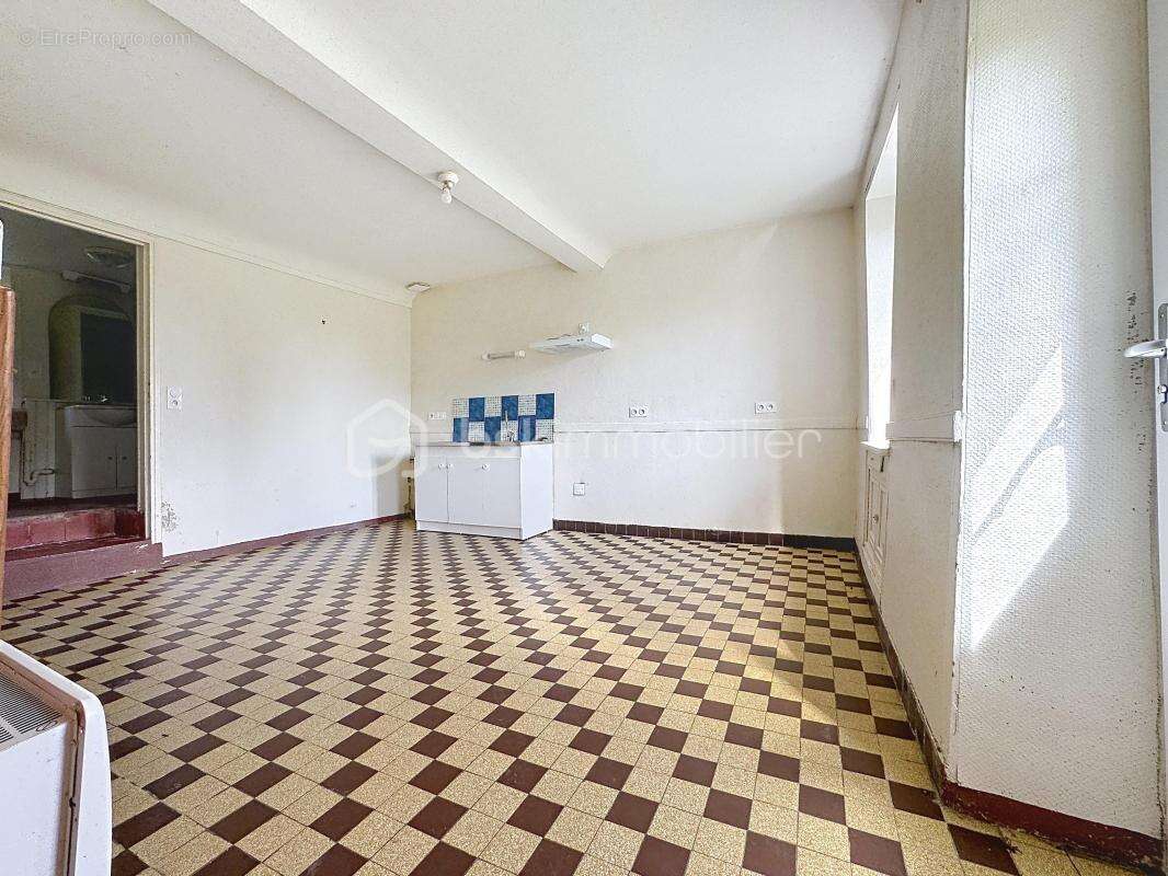Maison à VILLERS-BOCAGE