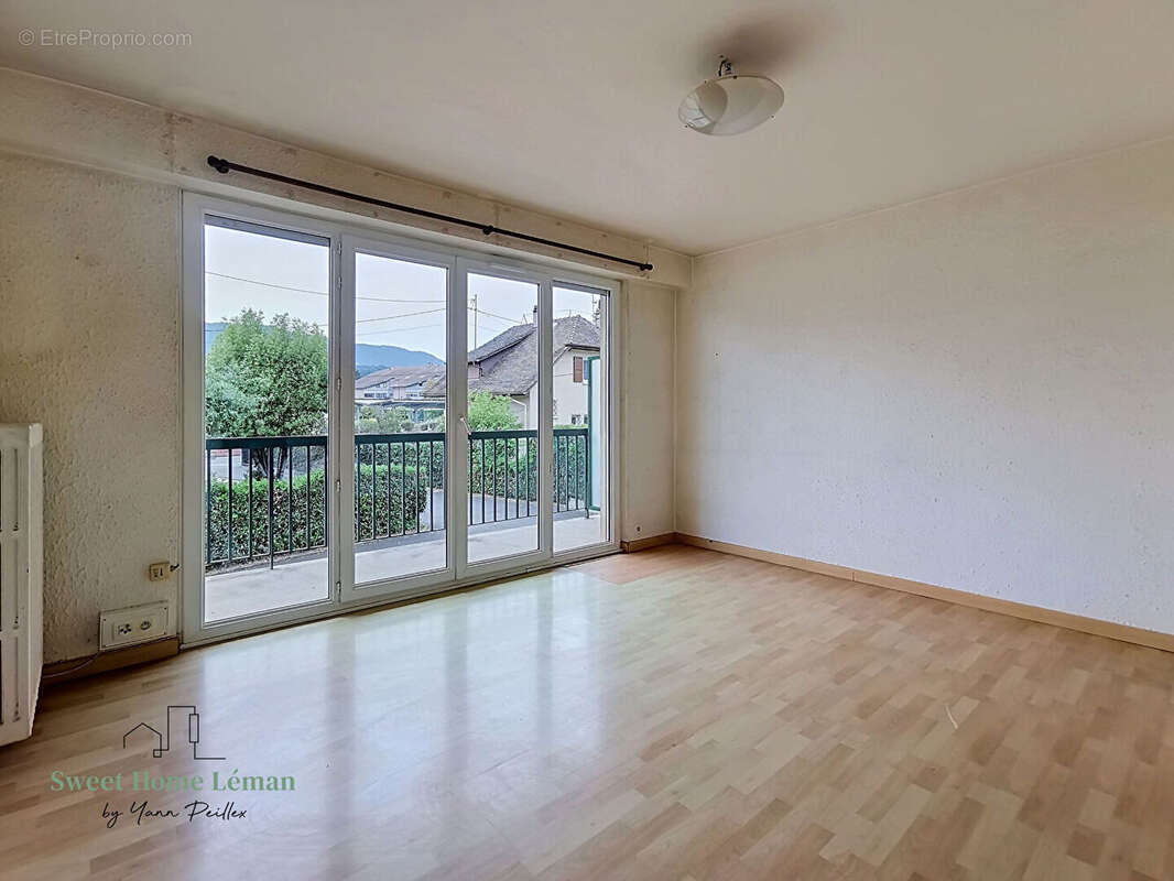 THONON - T3 à rénover de 66m² + balcon et cave - photo 2