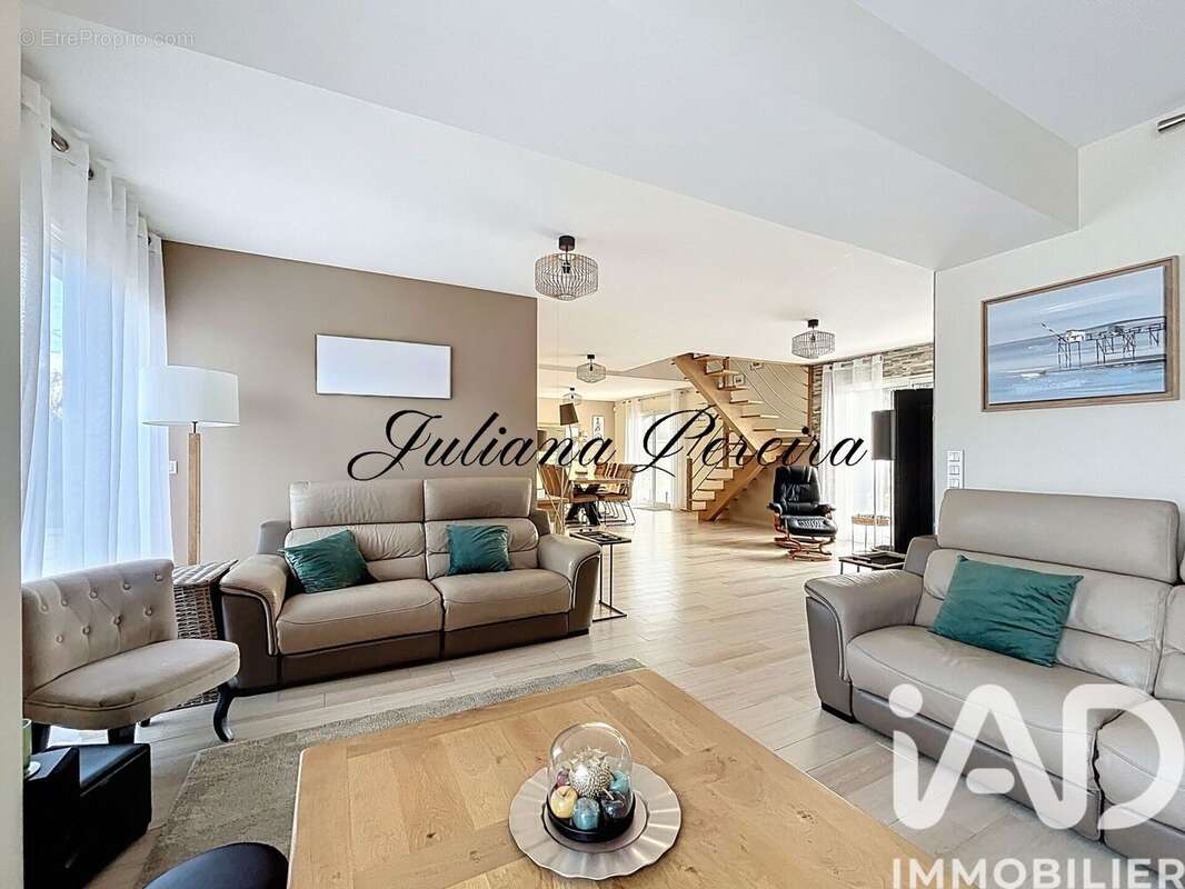 Photo 9 - Maison à ISSOU