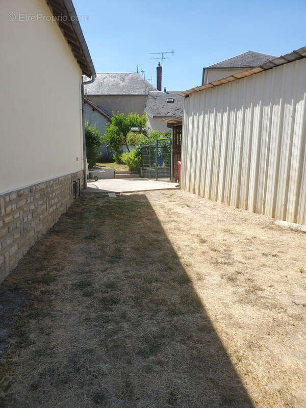 A 10 mn de Decize, maison habitable de suite - photo 6