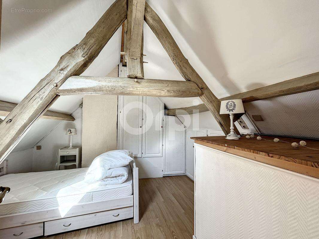 Maison à ETOUY