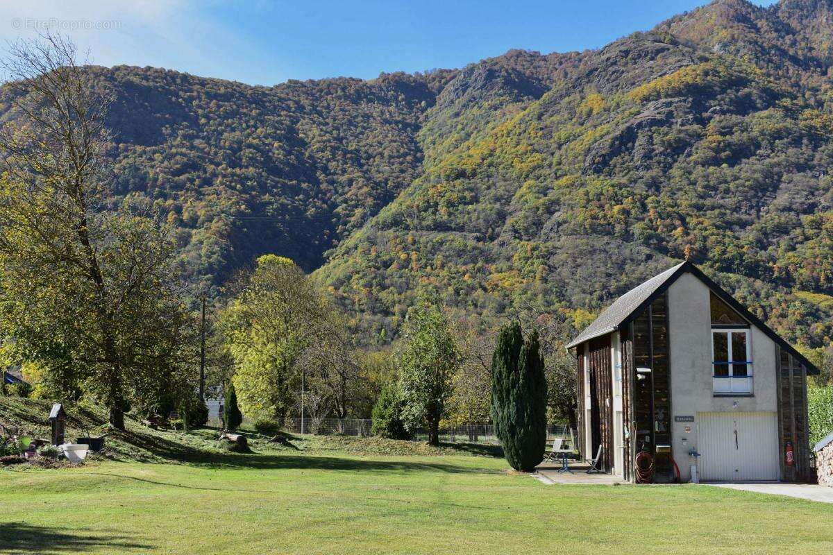 Maison à JUZET-DE-LUCHON