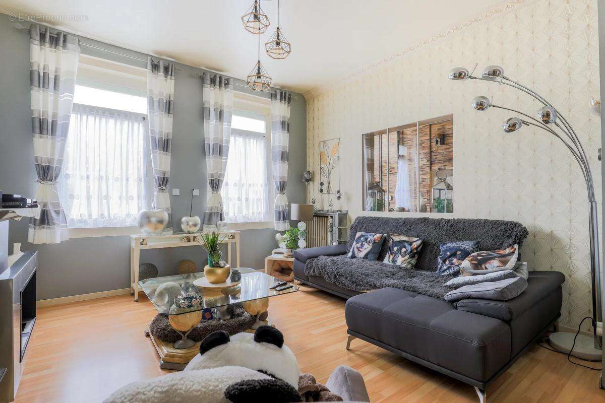 Maison à HENIN-BEAUMONT