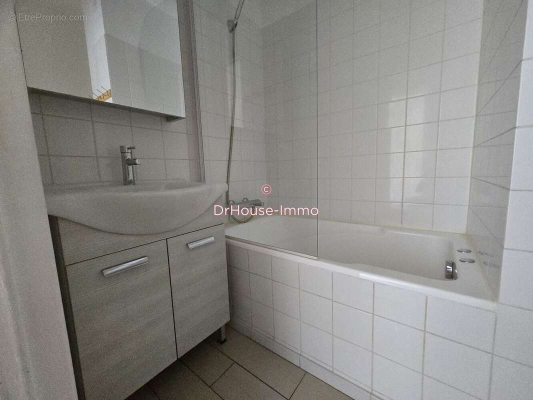Appartement 43 m² à Franconville  - photo 21
