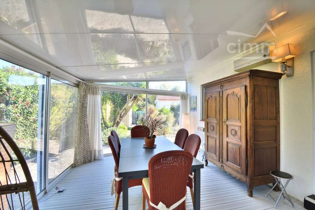 Maison à SAINT-CYPRIEN