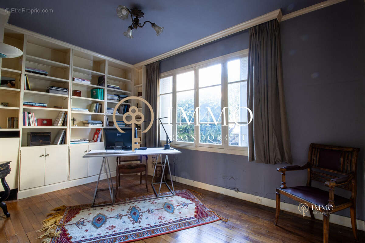 Maison à BOURG-LA-REINE