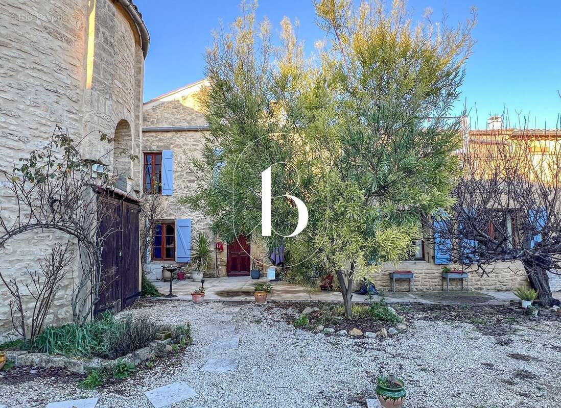 Maison à UZES