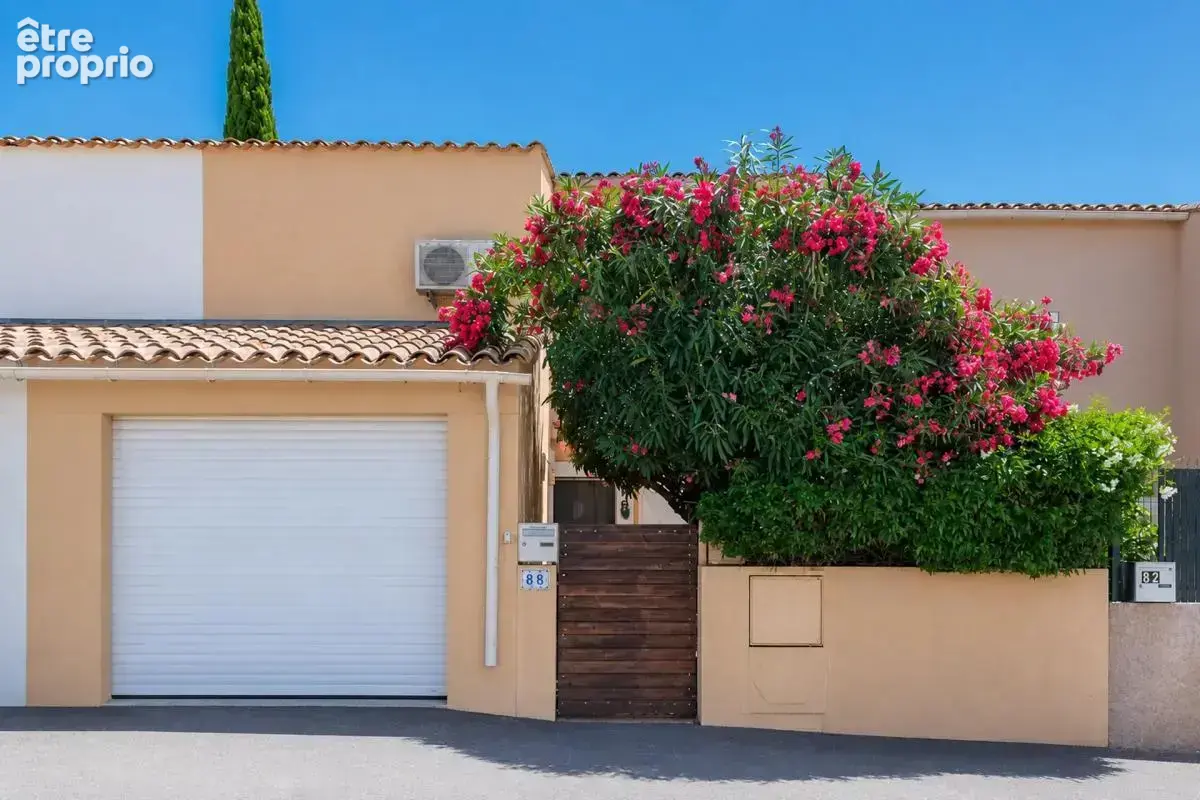 Maison de 4 pièces de 108 m² à Salon-de-Provence - photo 11