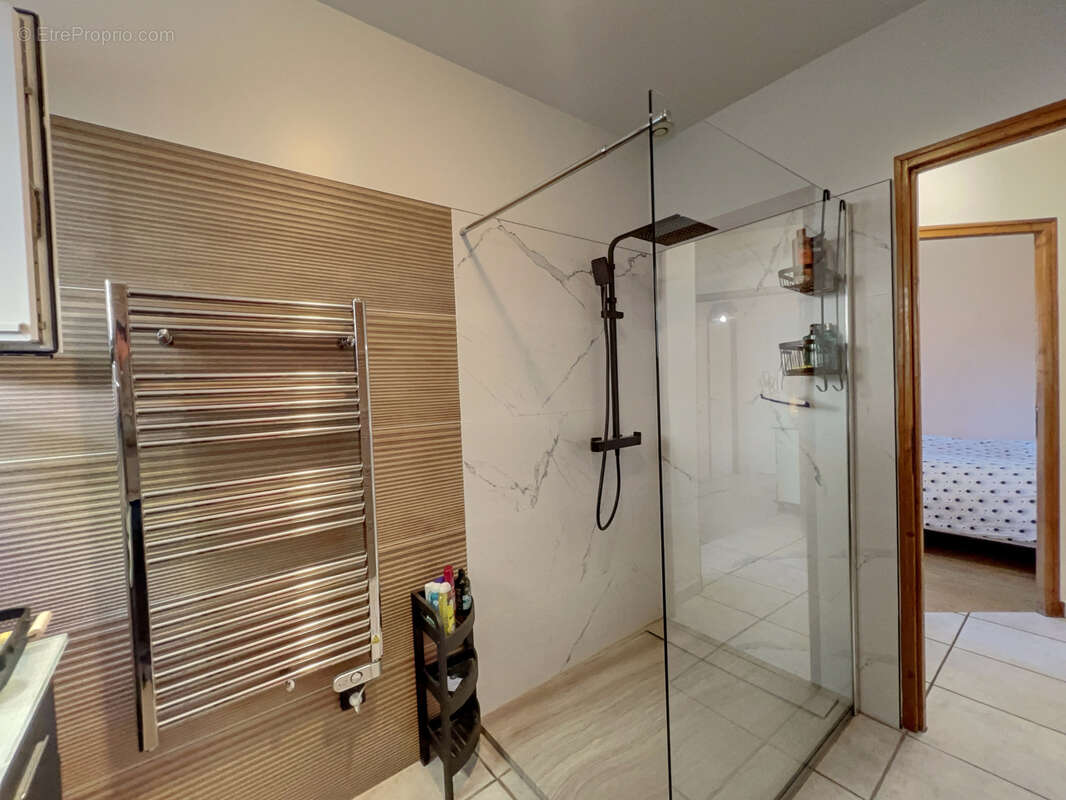 Maison à SAINT-PERAY