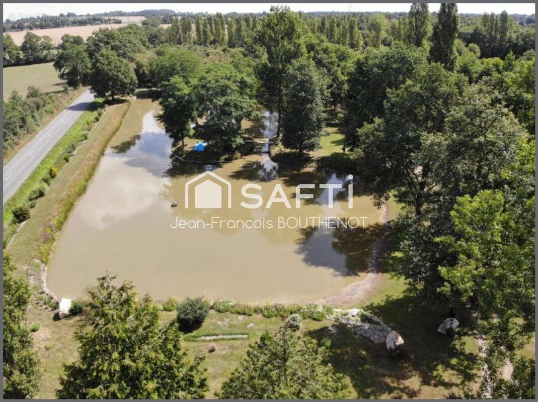 Photo 2 - Terrain à NORT-SUR-ERDRE