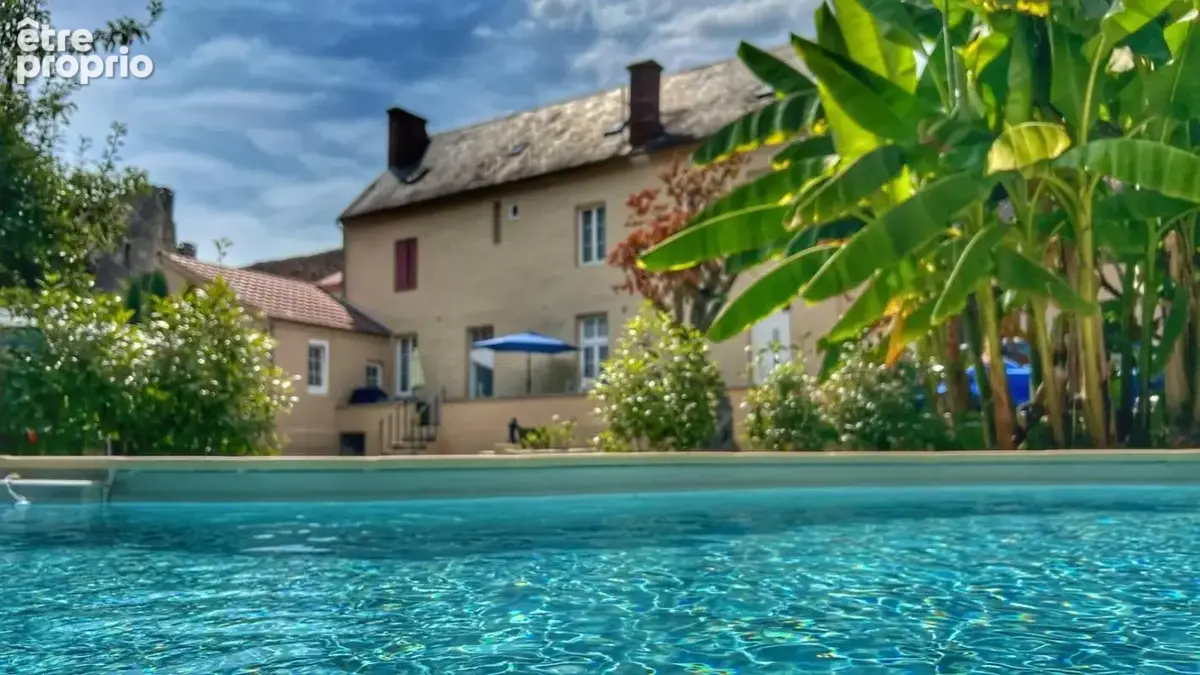Maison à CENAC-ET-SAINT-JULIEN