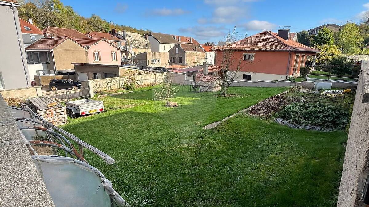 Terrain à THIL