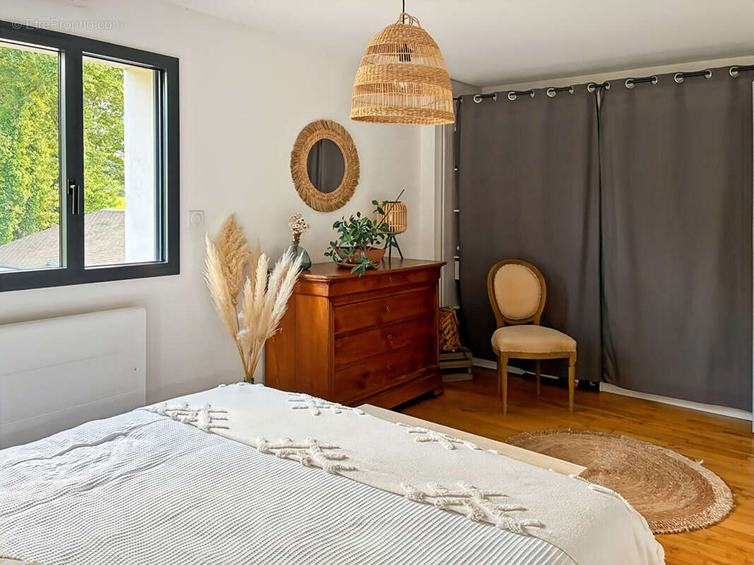 Maison à THORIGNE-FOUILLARD