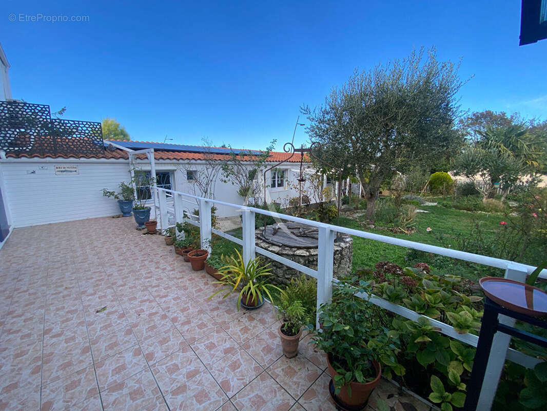 Maison à SAINT-NAZAIRE-SUR-CHARENTE