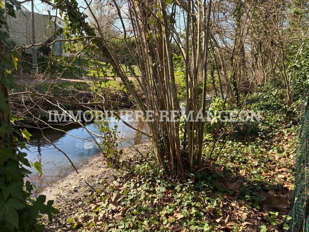 Maison à LAMOTTE-BEUVRON