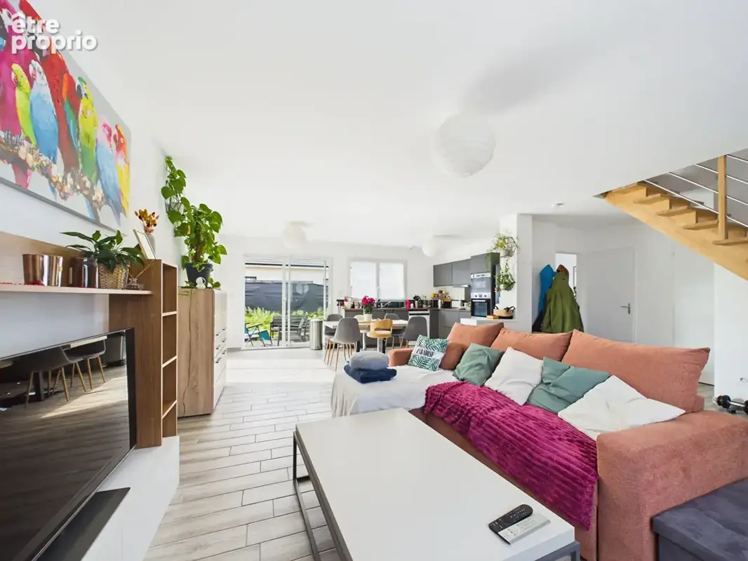 Maison récente 5 pièces à vendre à Saint-Aubin-lès-Elbeuf - Confort et calme assurés ! - photo 2