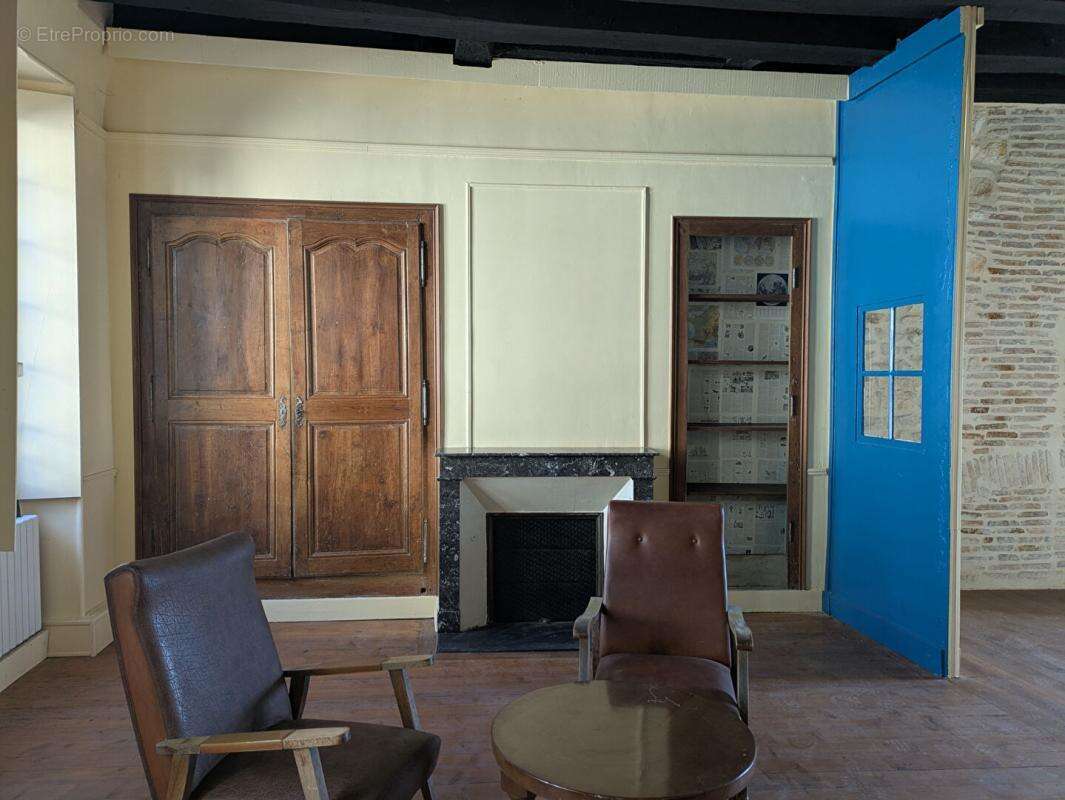 Appartement à LA CHARITE-SUR-LOIRE