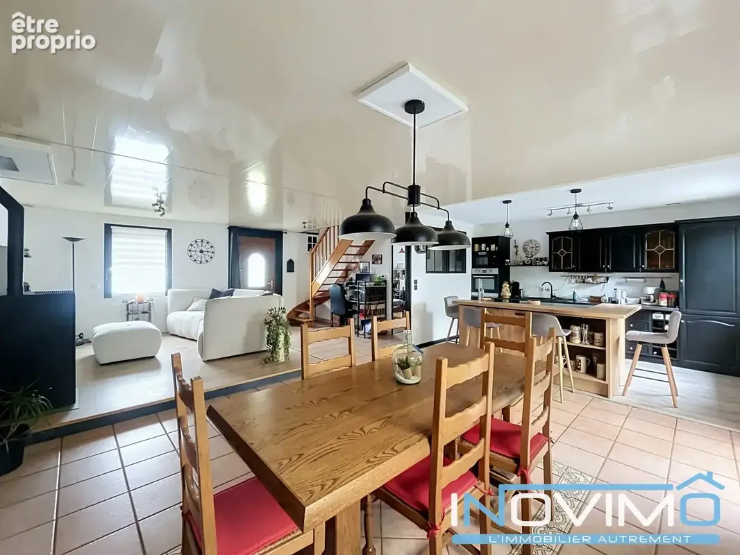 Maison 8 pièces 145 m² à vendre à Coudekerque-Branche (59210) - photo 5