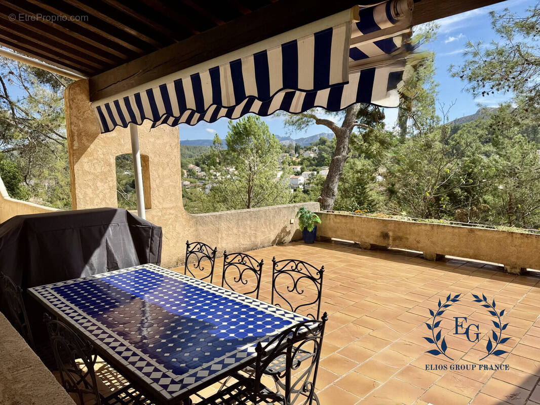 Maison à LA DESTROUSSE