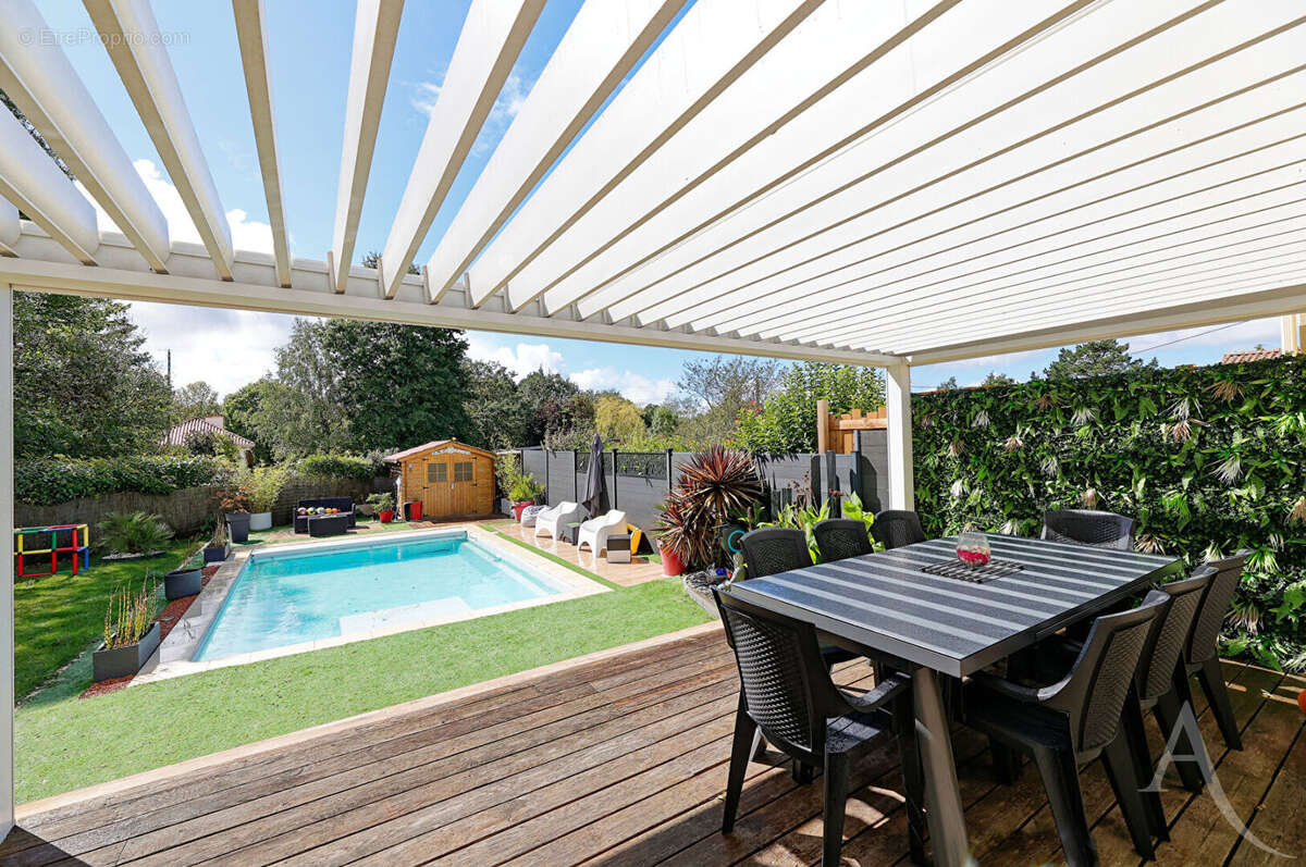 Maison à CORCOUE-SUR-LOGNE