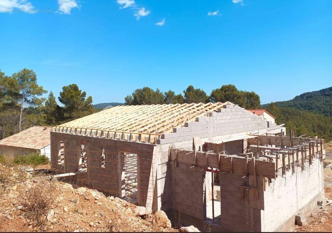 Villa neuve 110 m² avec piscine – Salernes – Livraison début d'automne - photo 2