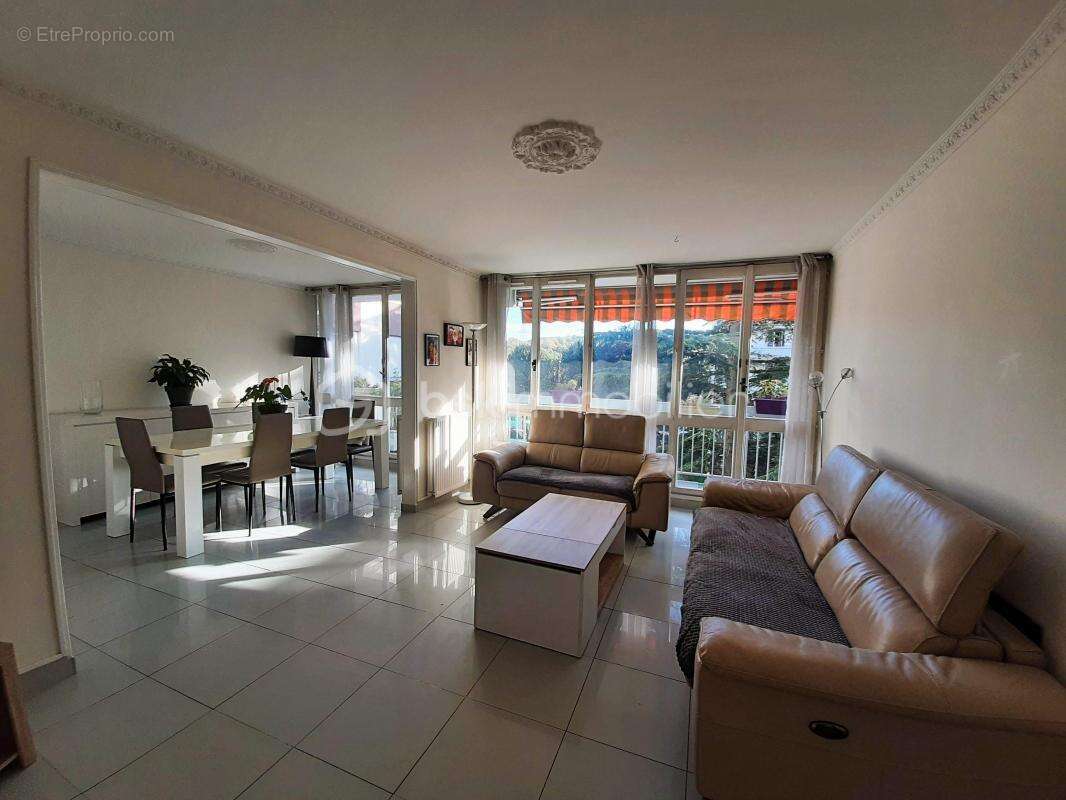 Appartement à CHELLES