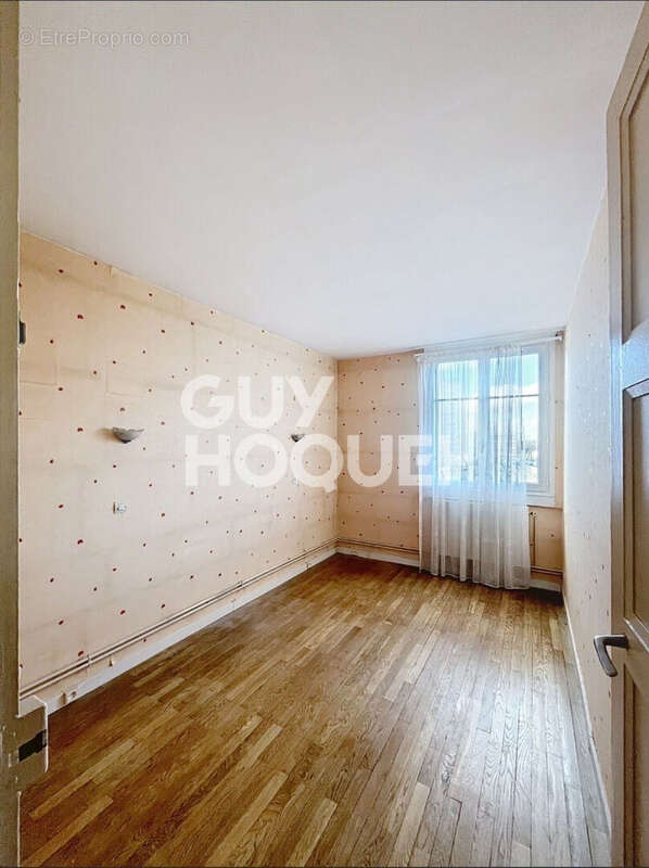 Appartement à STAINS