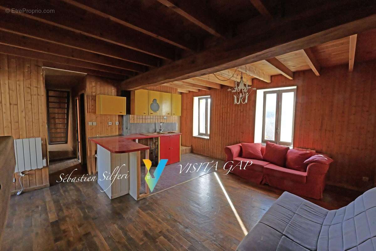 Maison à SAINT-BONNET-EN-CHAMPSAUR