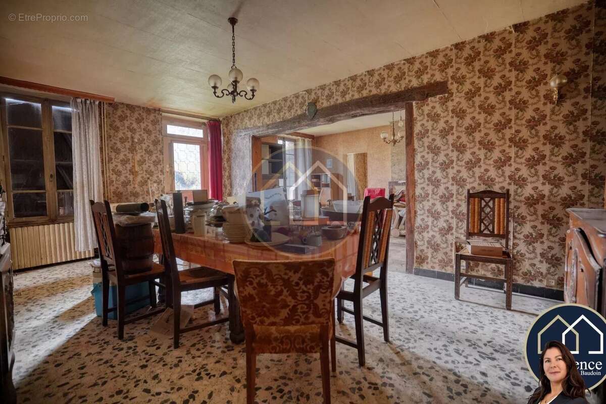 Maison à POIGNY-LA-FORET