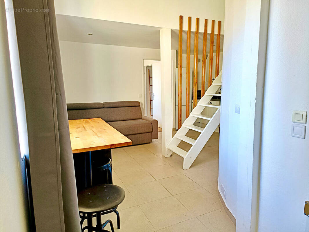 Appartement à MARSEILLE-13E
