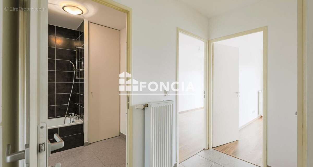 Appartement à MEYLAN